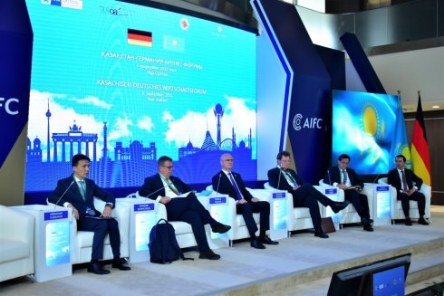 20221014_Kazakh and German Business.jpg